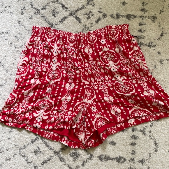 Women's Ikat Print Smocked Waist Shorts Knox Rose - Picture 1 of 7